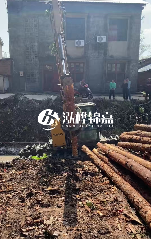 南昌河道清淤專業(yè)施工-履帶式挖機清理河道更方便嗎？