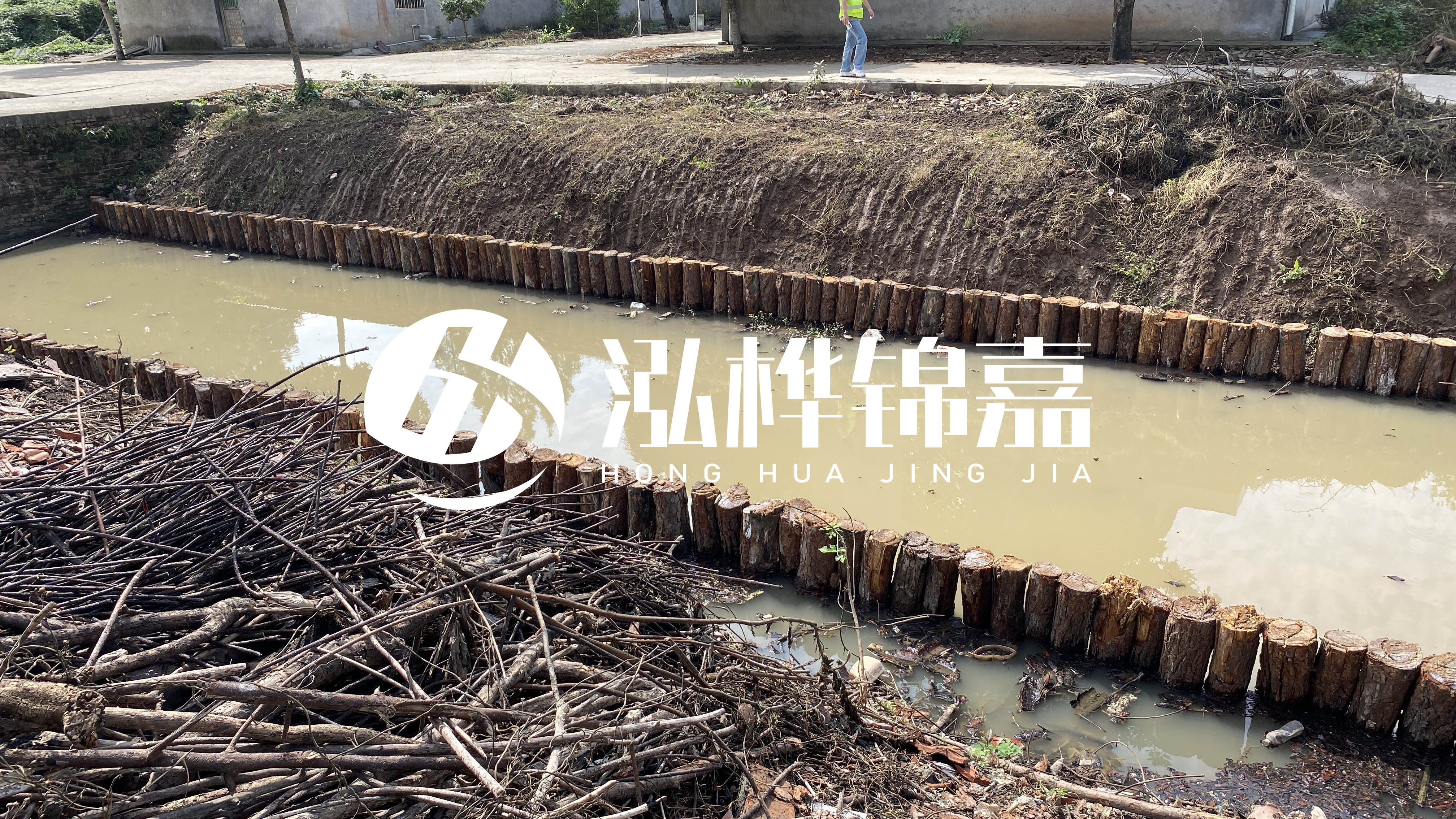 打樁木樁的間距和排列方式有何講究？不懂這些細節(jié)，工程質(zhì)量堪憂！